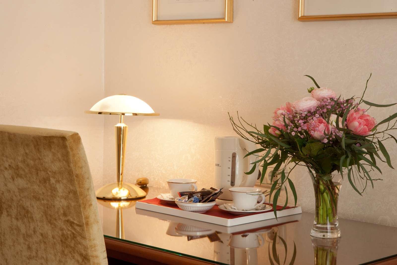 Hotel Kaiserin Elisabeth Wina Bagian luar foto
