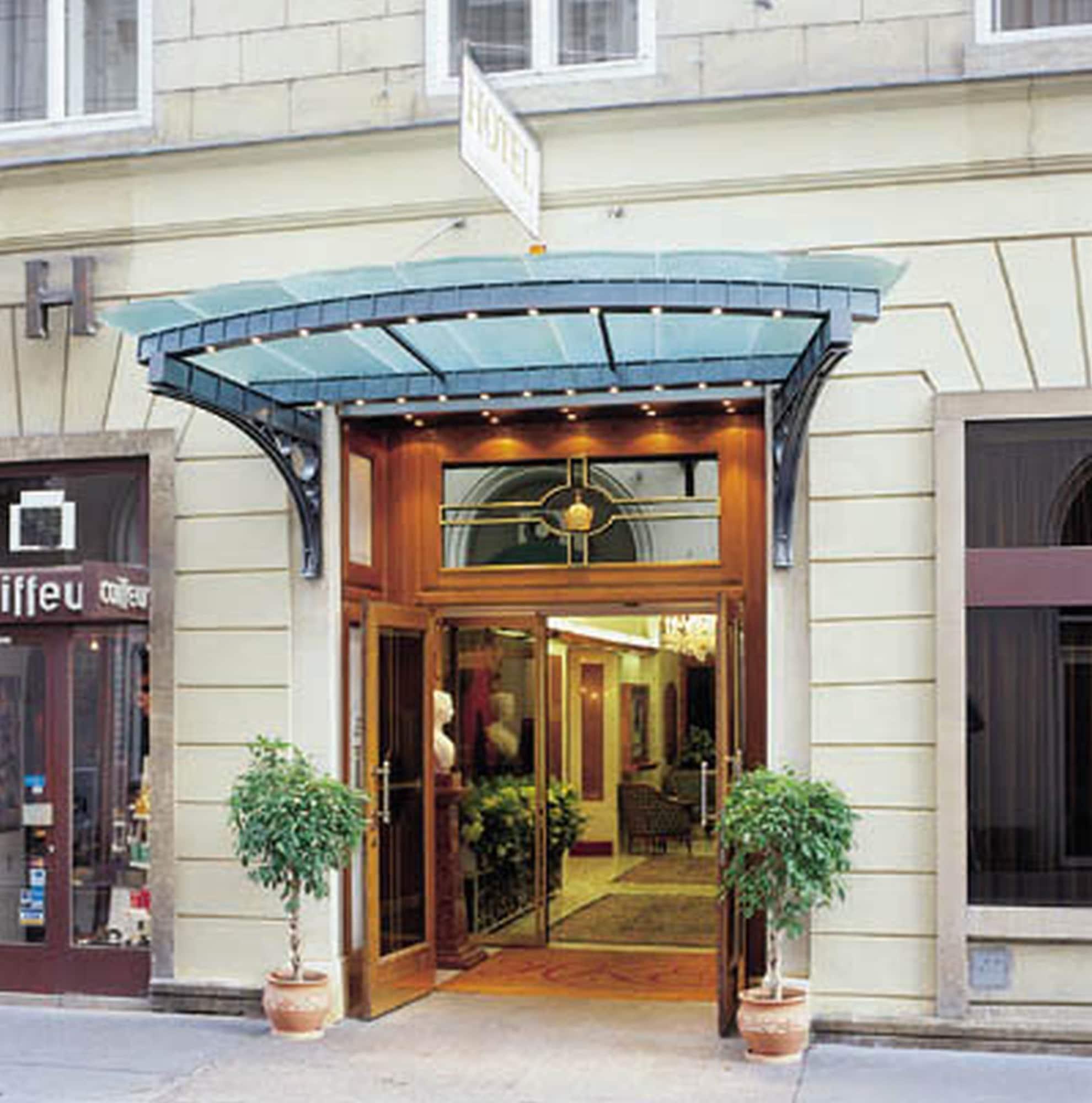 Hotel Kaiserin Elisabeth Wina Bagian luar foto