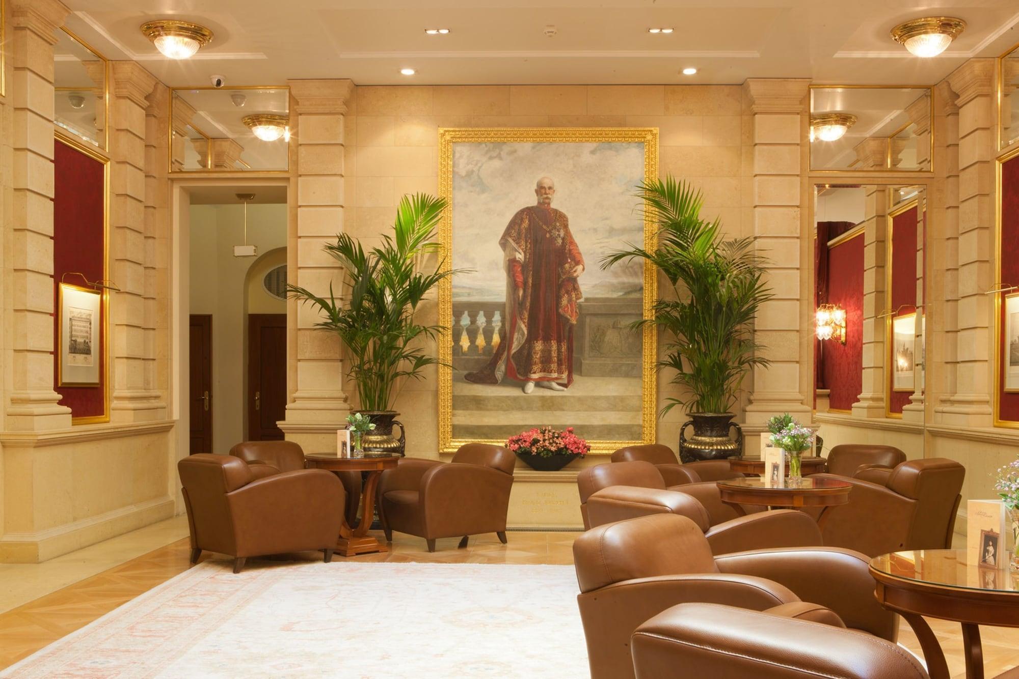 Hotel Kaiserin Elisabeth Wina Bagian luar foto