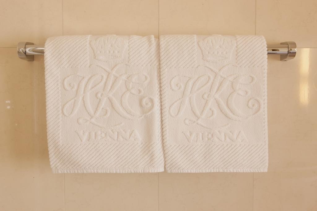 Hotel Kaiserin Elisabeth Wina Bagian luar foto