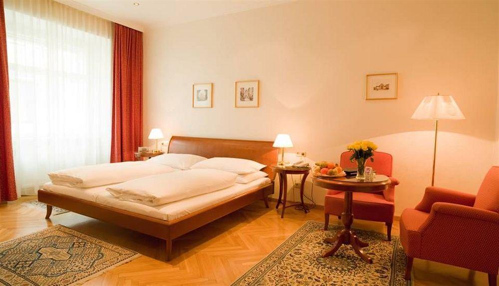 Hotel Kaiserin Elisabeth Wina Bagian luar foto