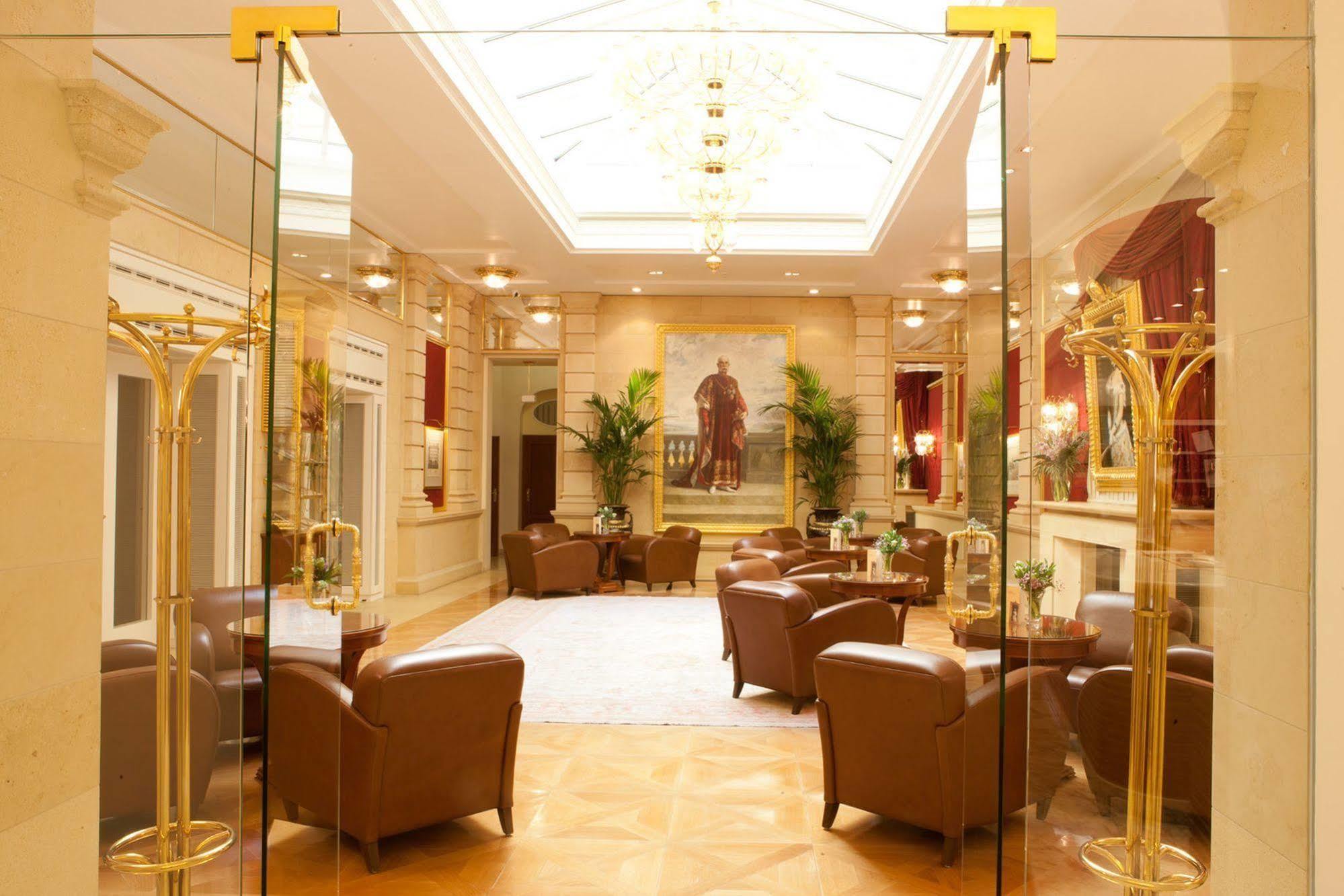 Hotel Kaiserin Elisabeth Wina Bagian luar foto