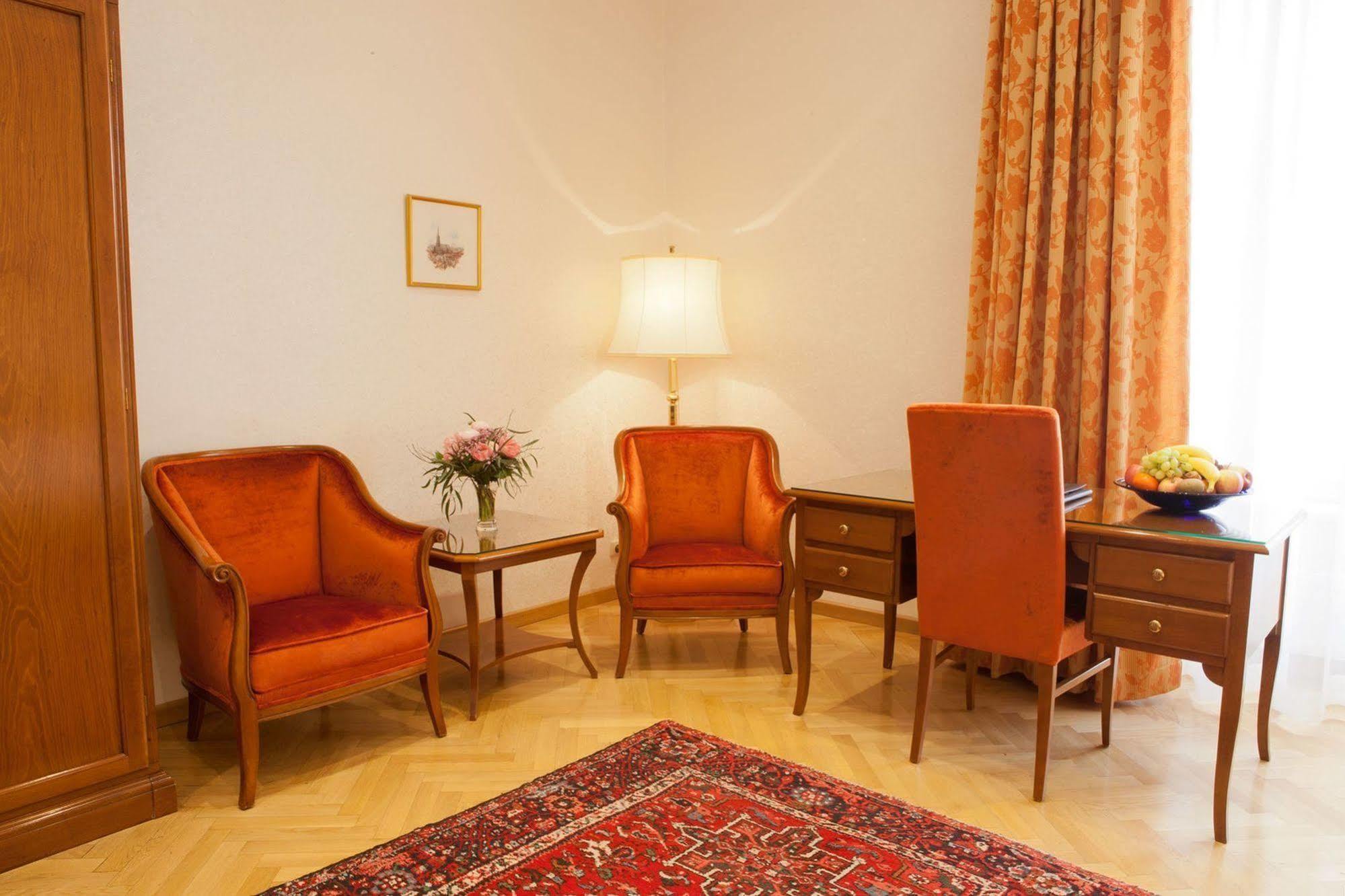 Hotel Kaiserin Elisabeth Wina Bagian luar foto