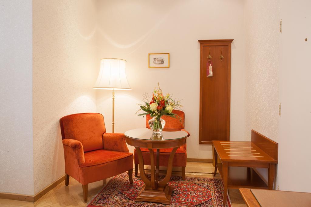 Hotel Kaiserin Elisabeth Wina Bagian luar foto
